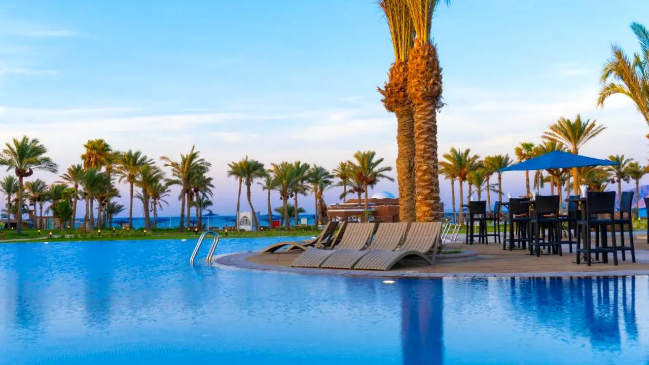 الفندق سفير دهب - دهب